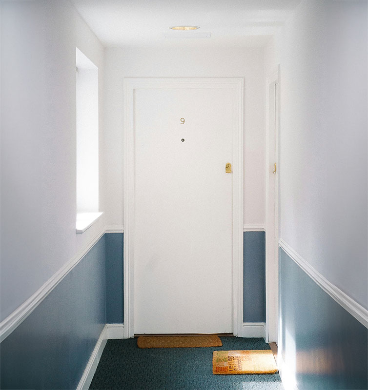 two tone hallway blue white with dado rail